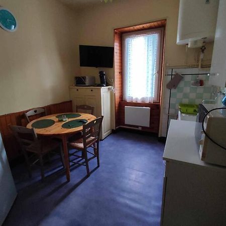 Le Nid Douillet Boheme Linge Fourni Apartment La Bourboule ภายนอก รูปภาพ