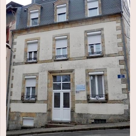 Le Nid Douillet Boheme Linge Fourni Apartment La Bourboule ภายนอก รูปภาพ